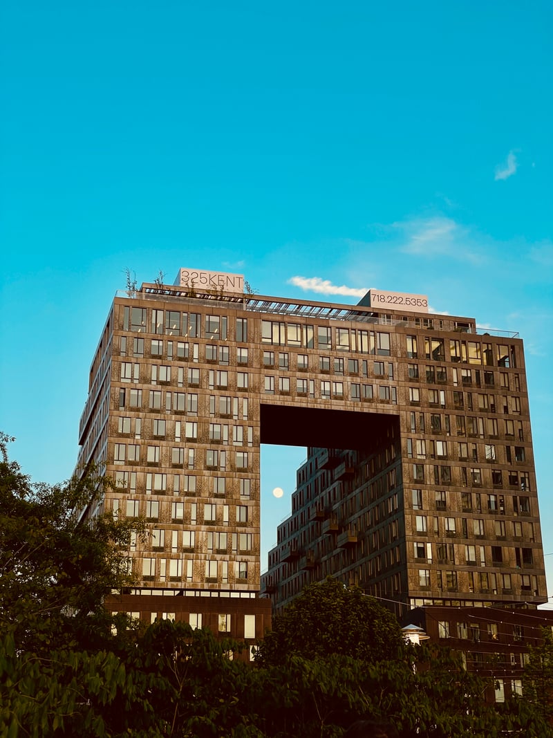 325 Kent Avenue