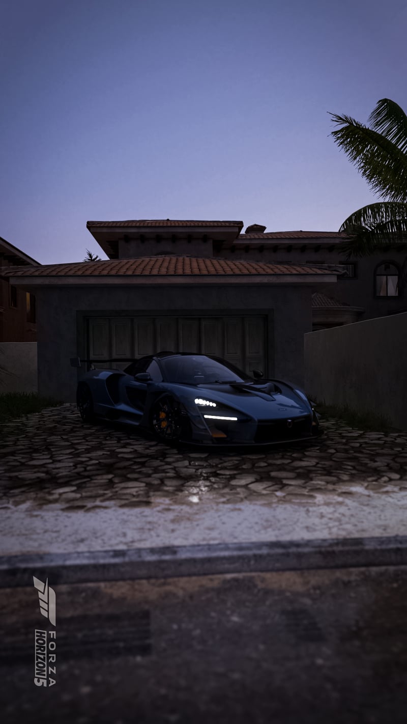 Modern Villa Driveway