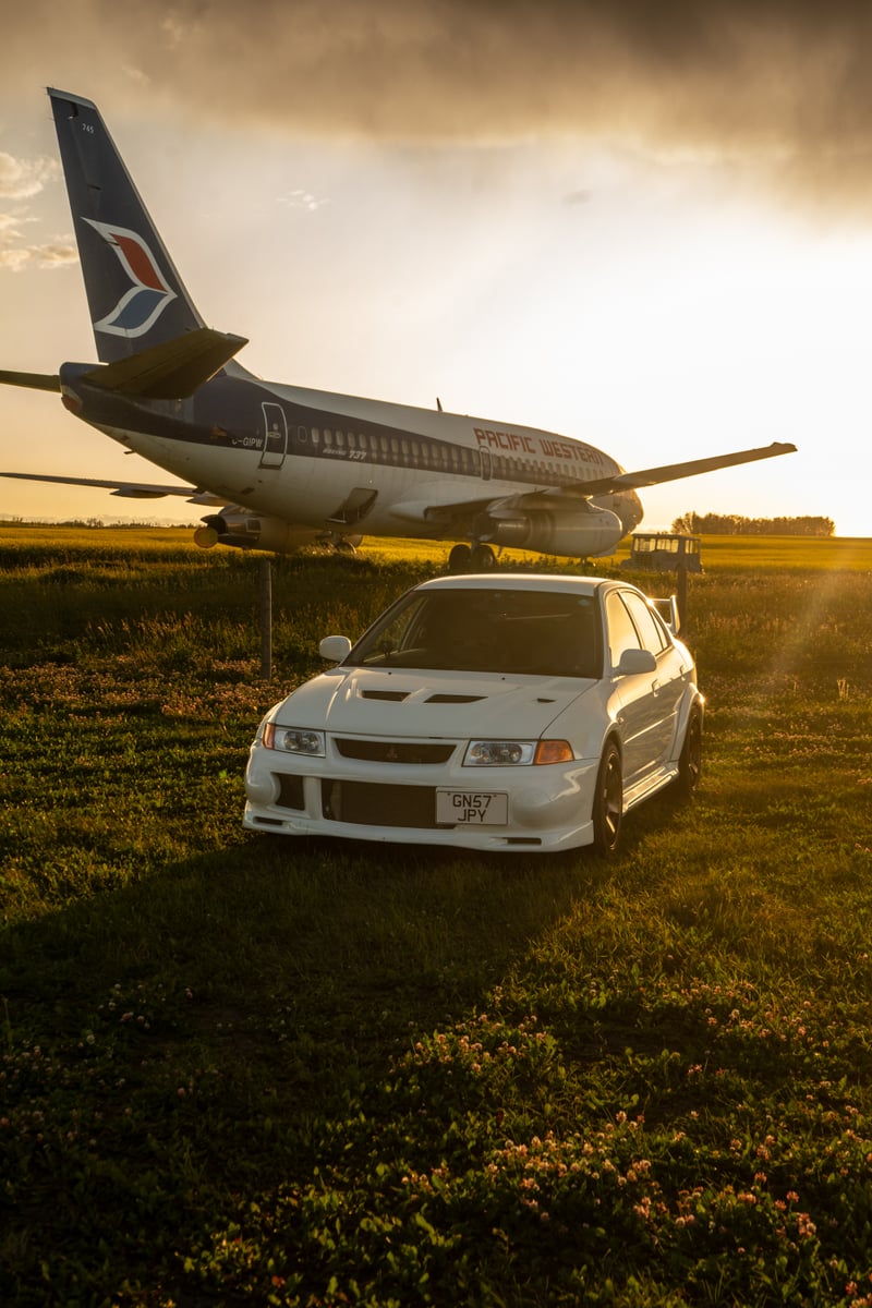 Pacific Western 737 Aviation Field