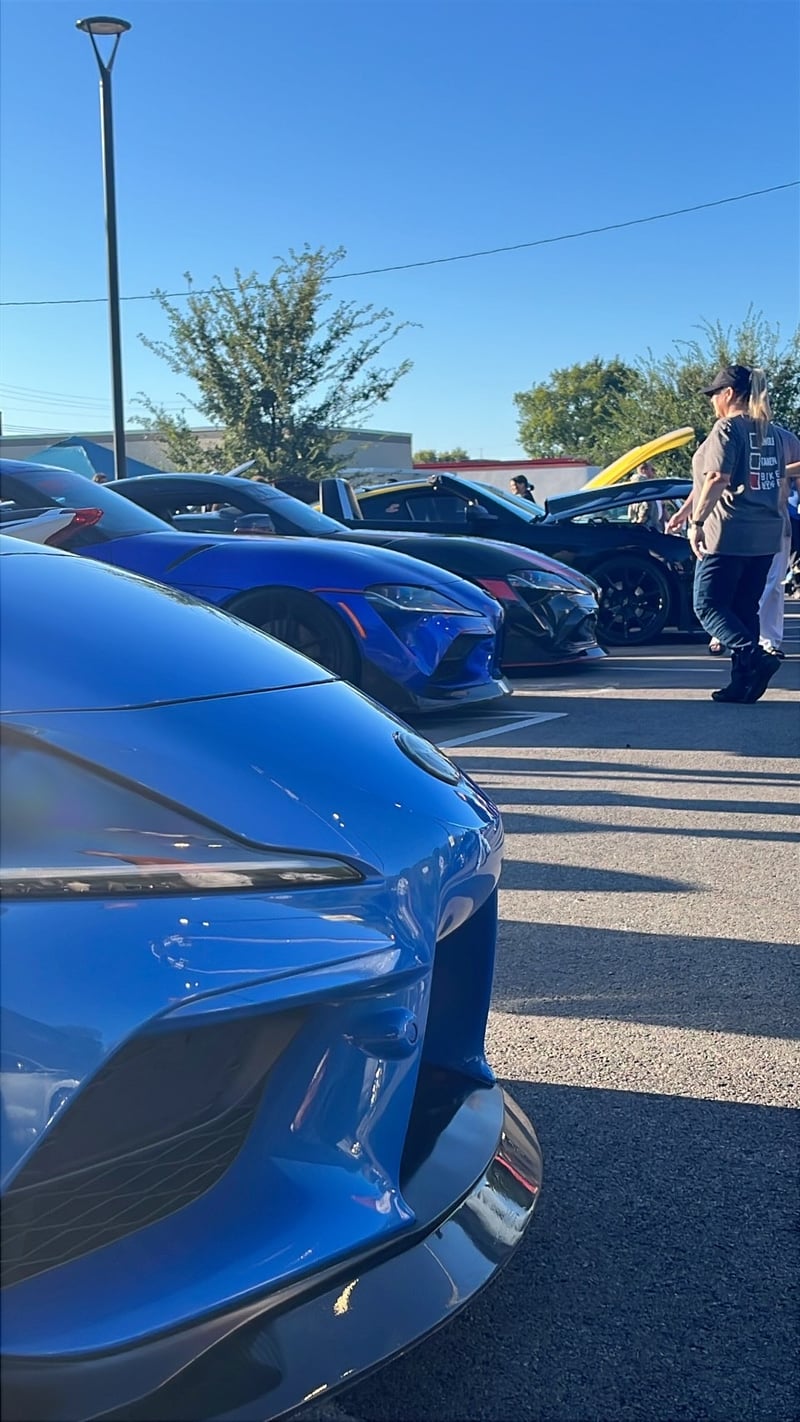 Neeb Road Car Meet