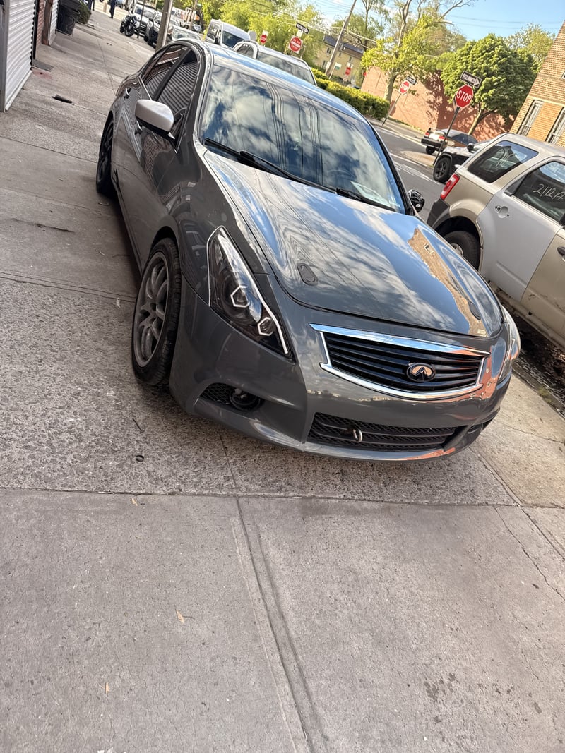 Montauk Street Automotive Spot
