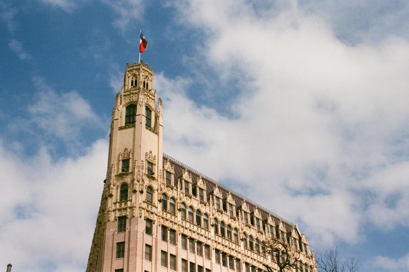 Emily Morgan Hotel