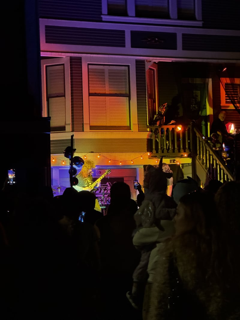 Outer Richmond Street Concert