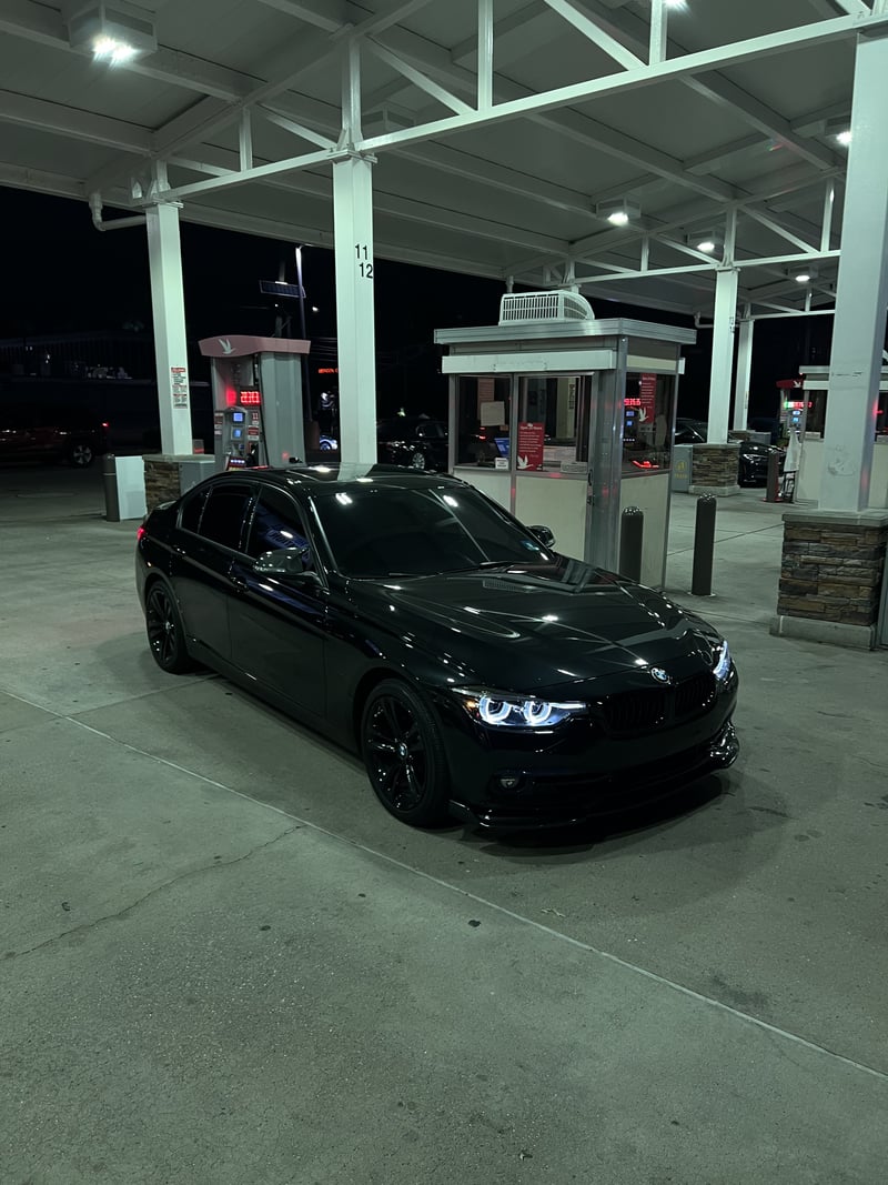 Wawa Lodi Nightscape