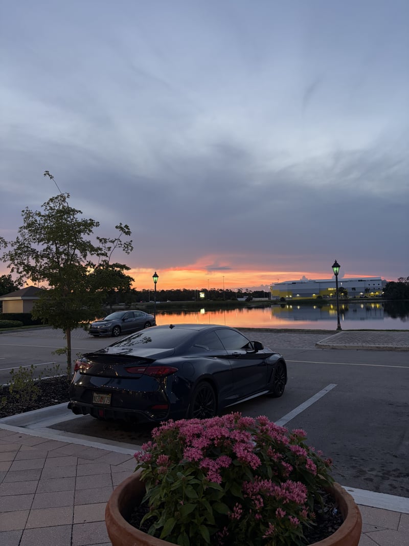 Miromar Outlets Lakefront
