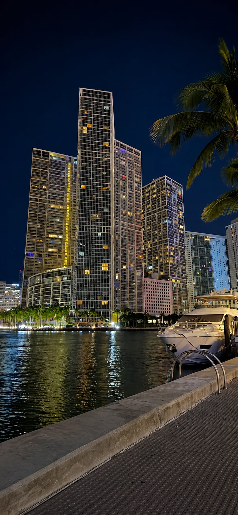 Miami Riverwalk at Brickell