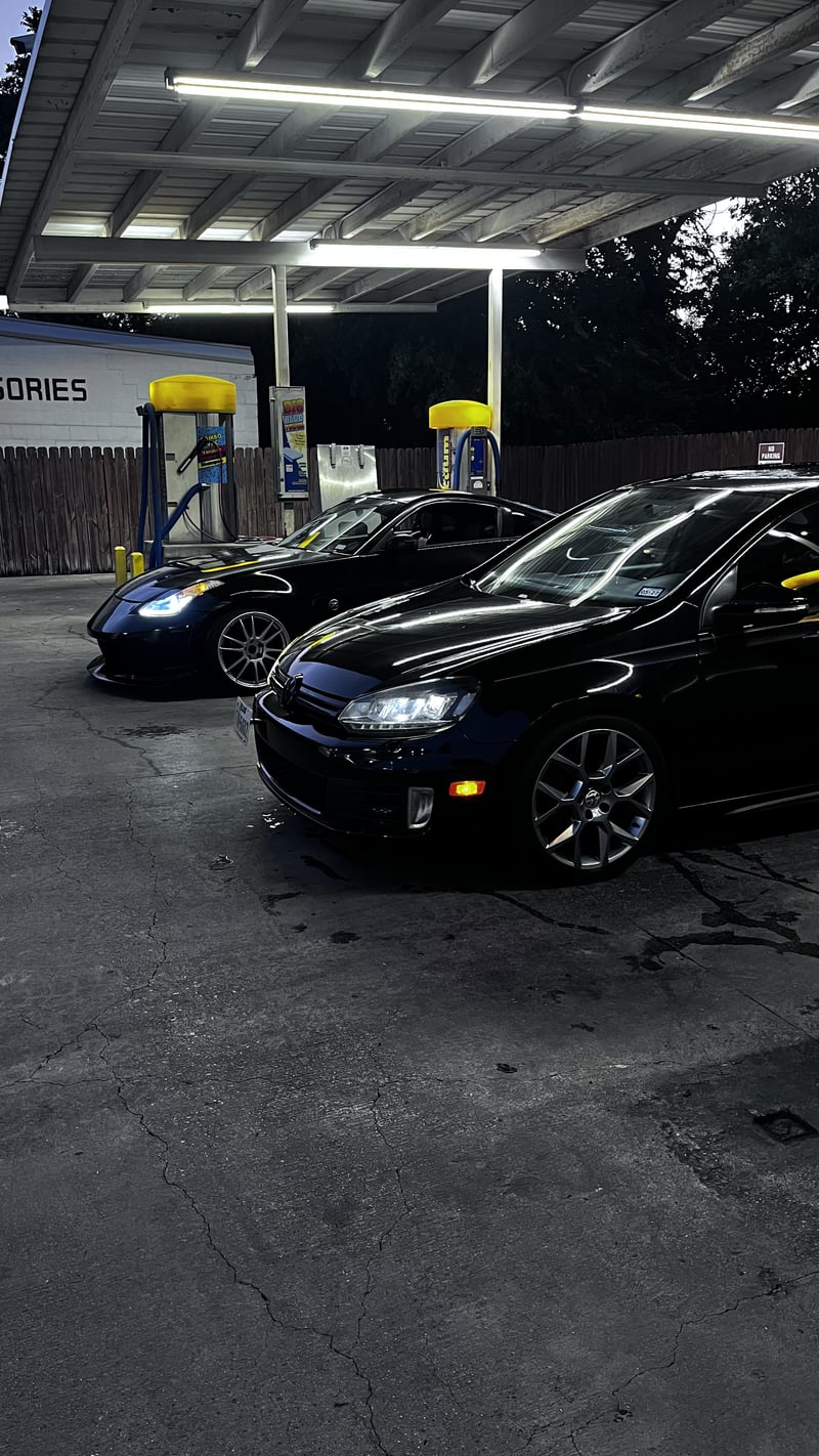 New Braunfels Car Wash Night Scene