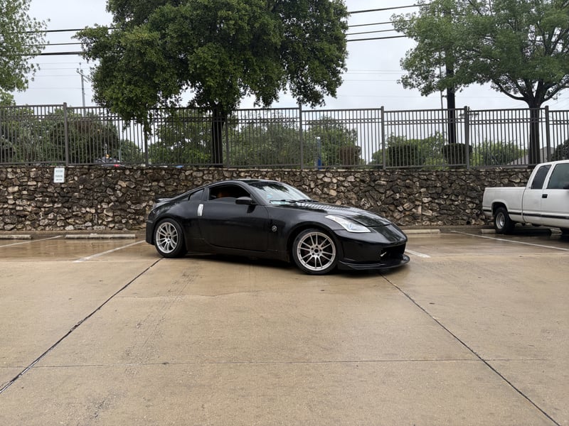 Sungate Drive Automotive Spot