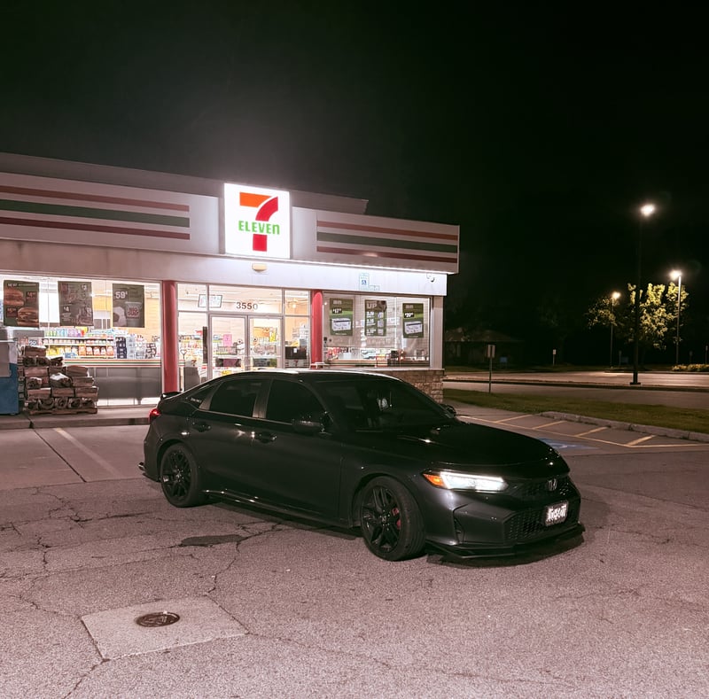 7-Eleven Mount Read Blvd