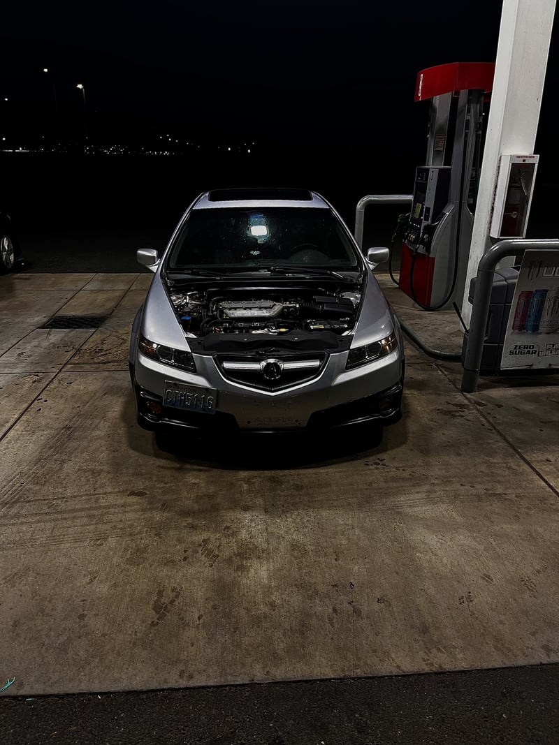 Pasco Gas Station Night Shoot