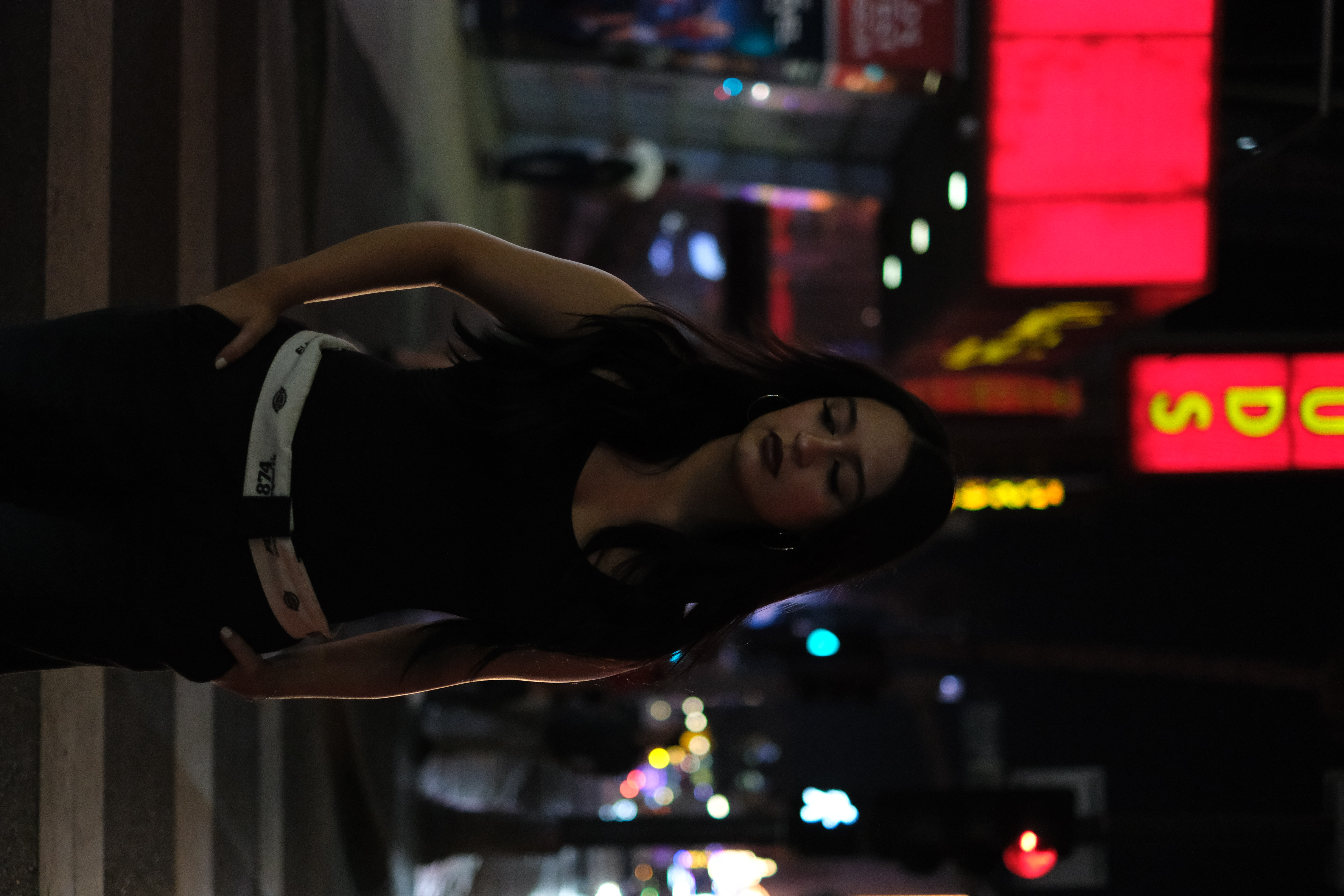 11212 Magnolia Boulevard