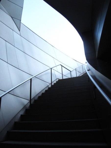 111 South Grand Avenue