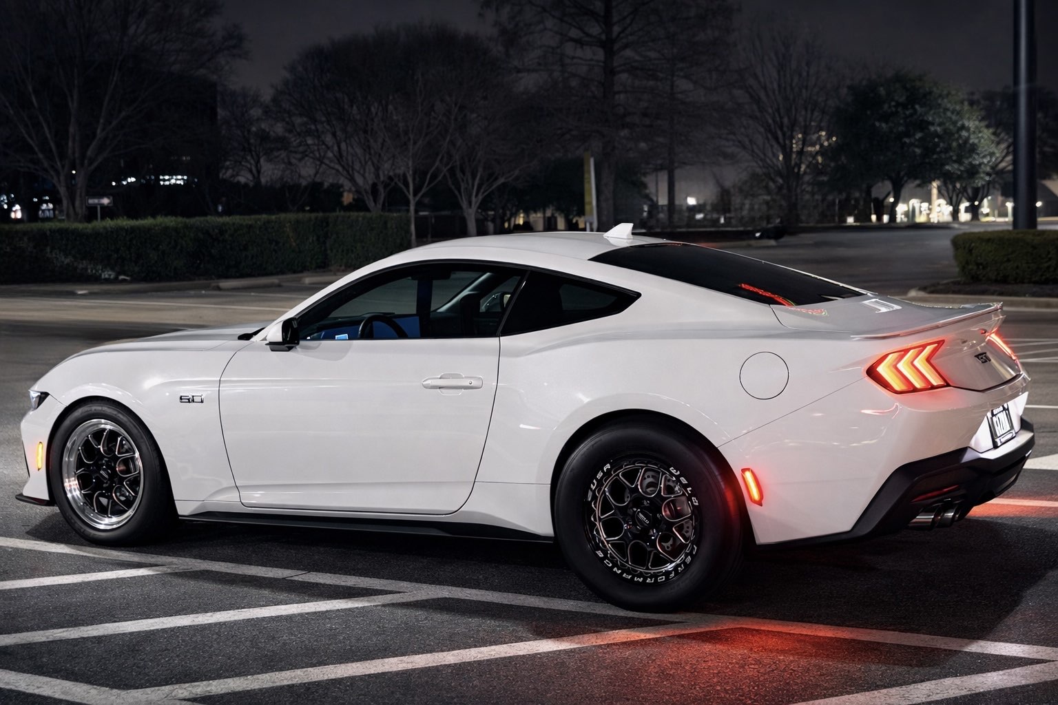 18680 Lyndon B Johnson Freeway