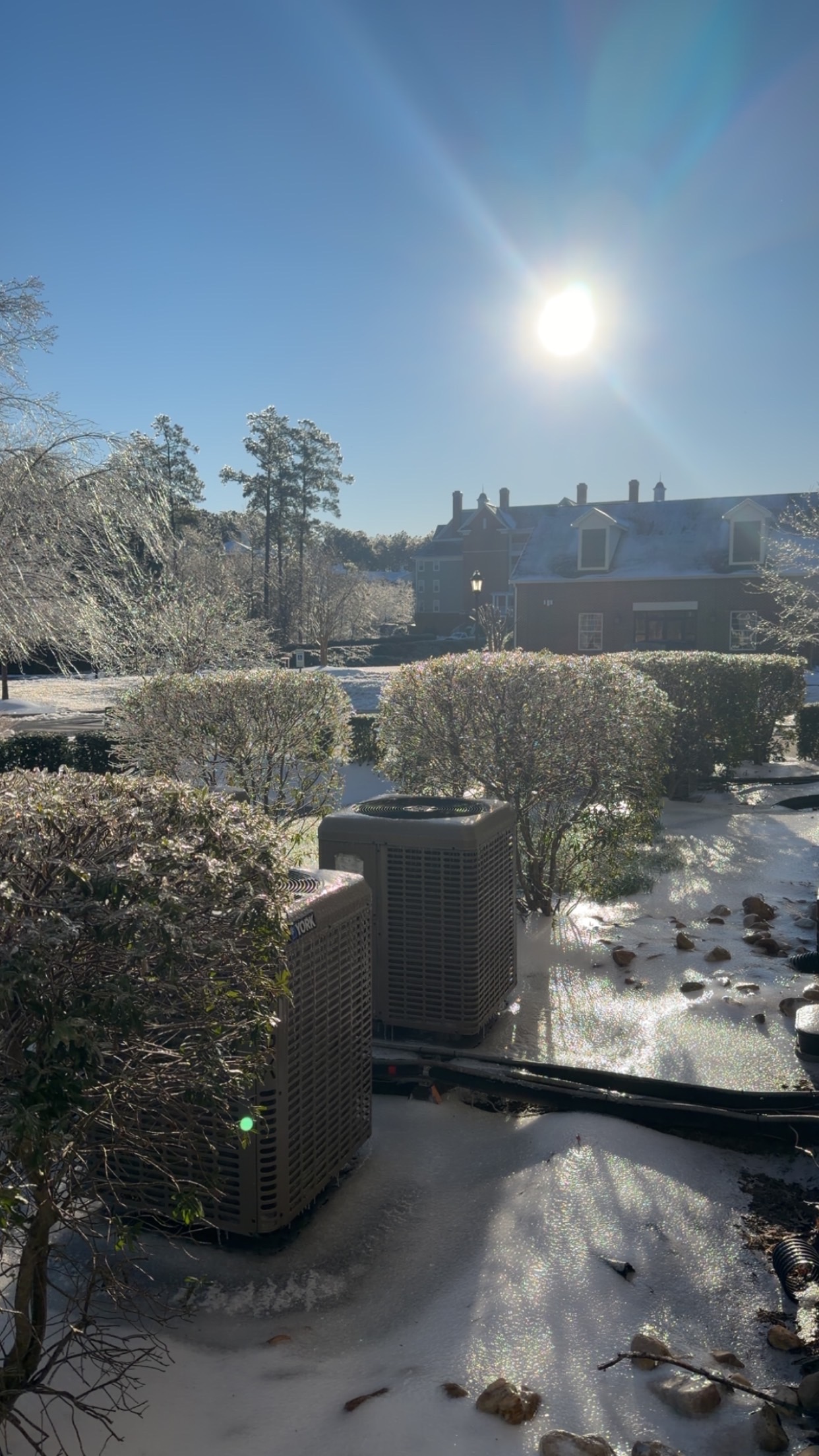 1101 English Garden Way