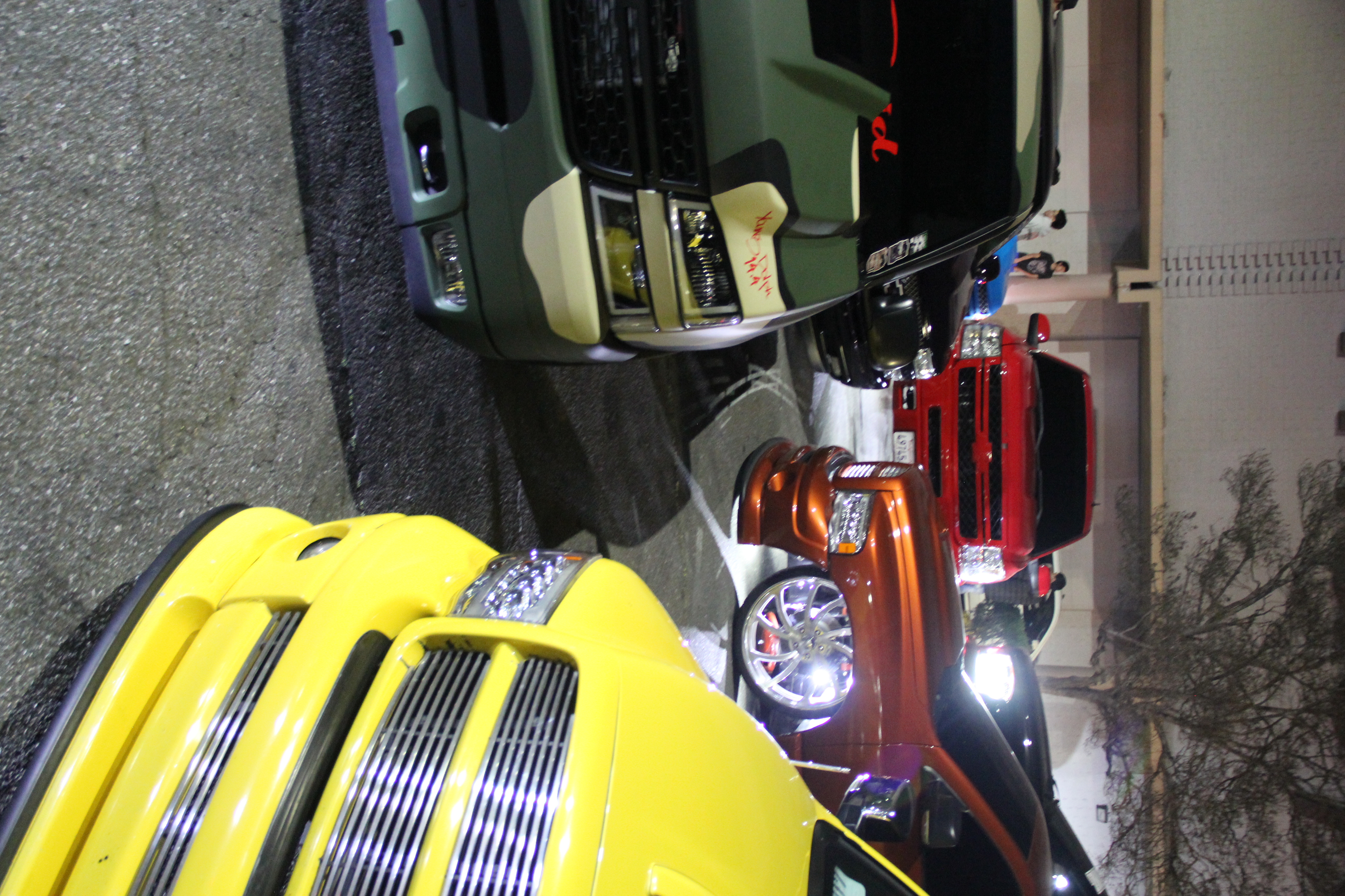 10000 99 Frontage Road