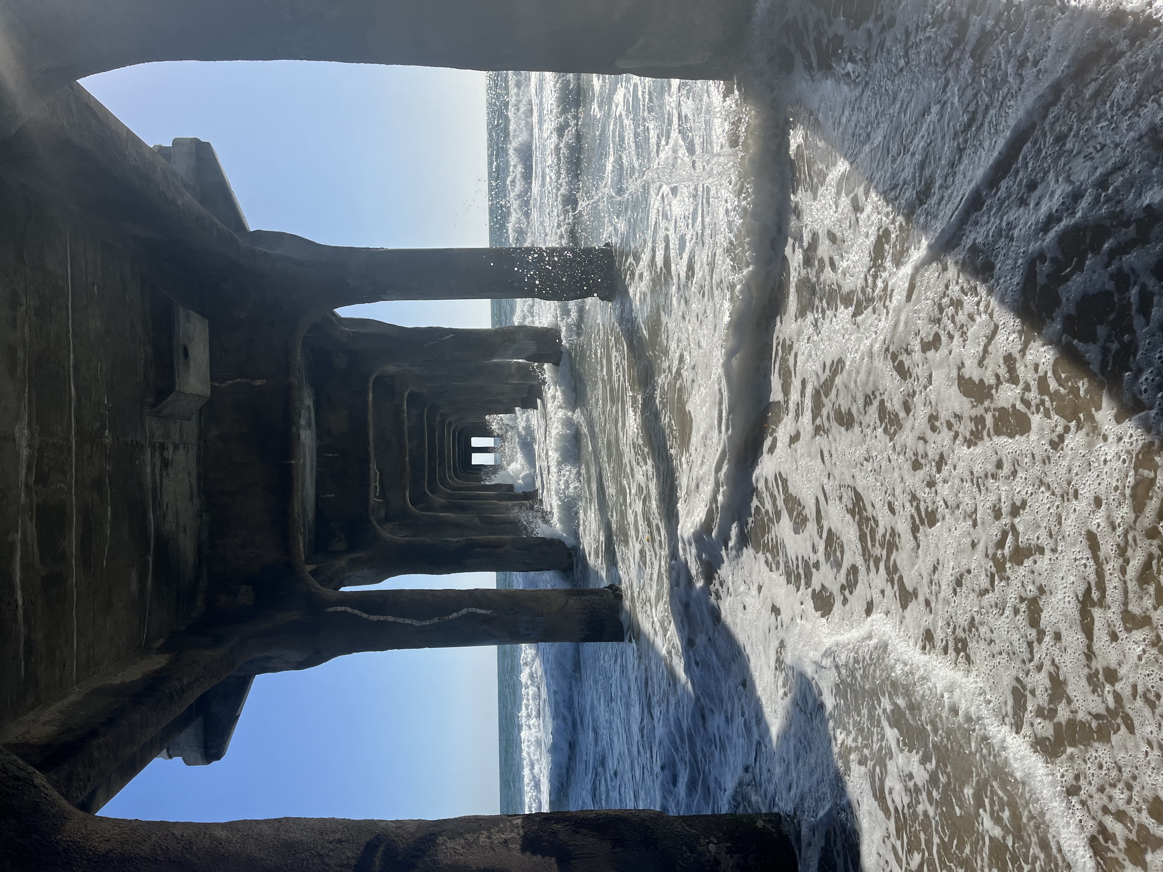 12 Manhattan Beach Boulevard