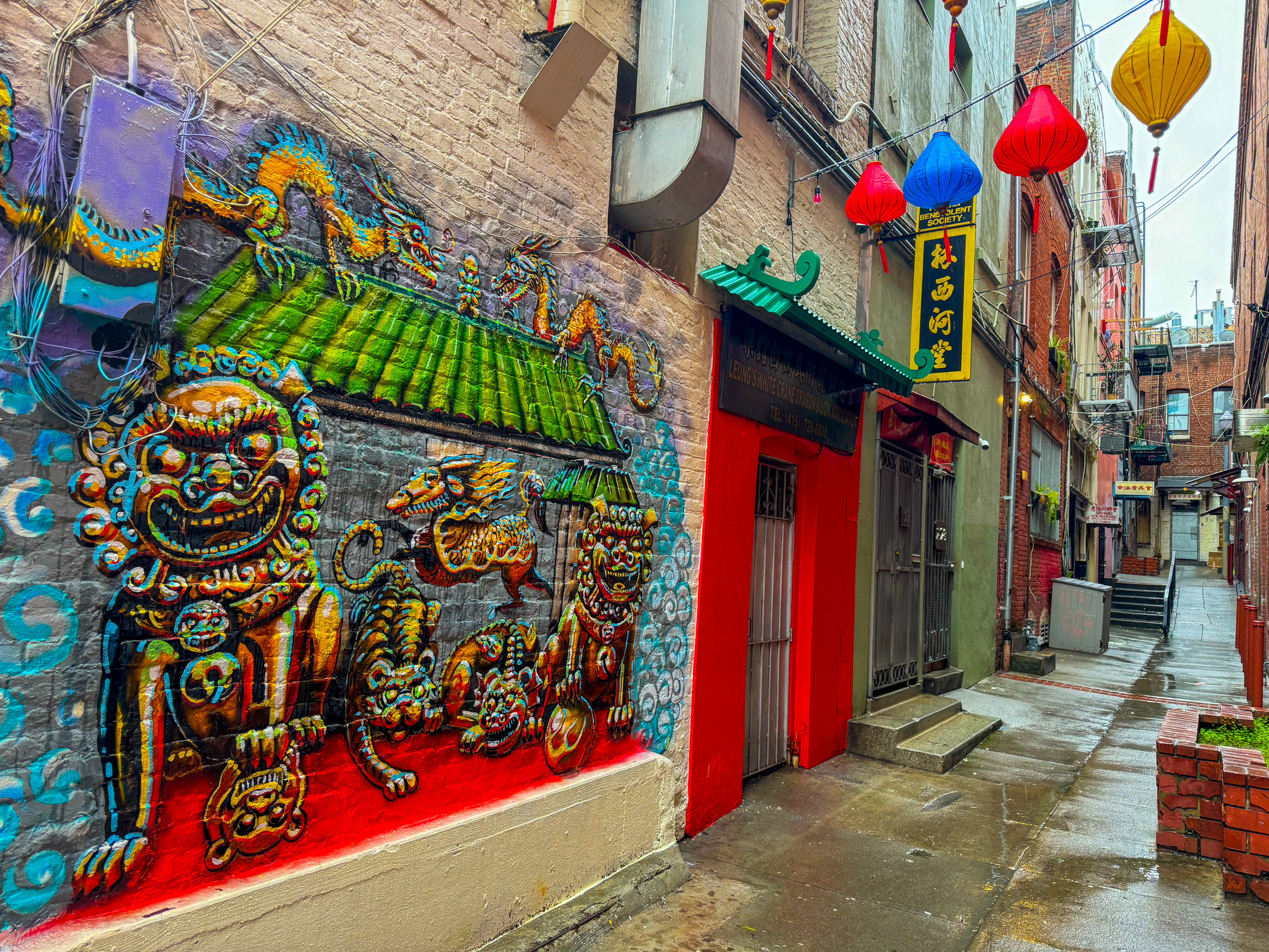 San Francisco Chinatown Alleyways